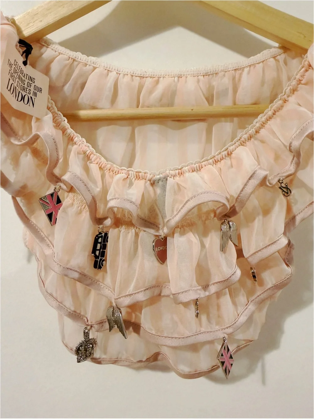 Victoria’s Secret Limited Edition London Charm Undies - Picture 2 of 5